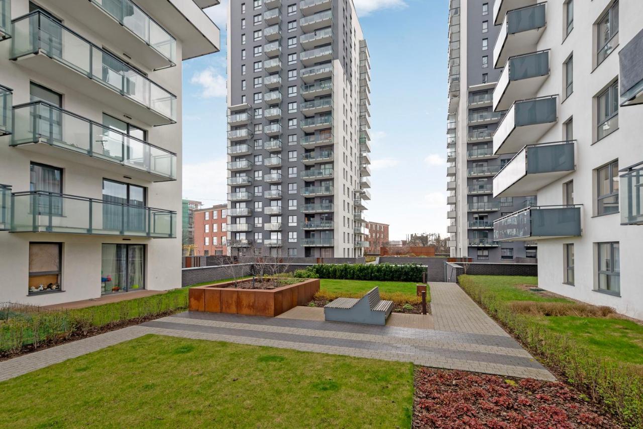 Ms Apartments Sky Tower II Гданск Екстериор снимка